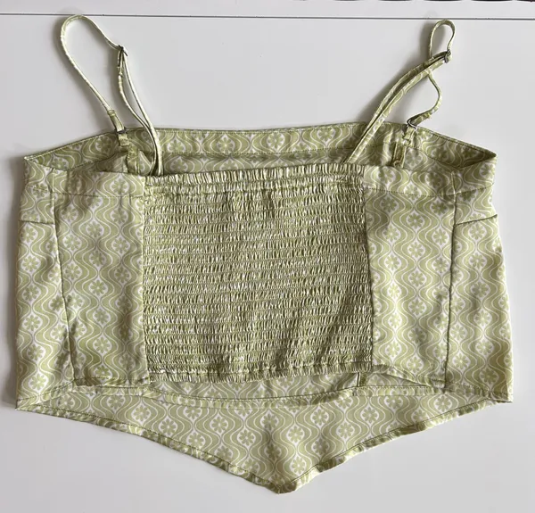 Hollister Green Floral Top - Image 5