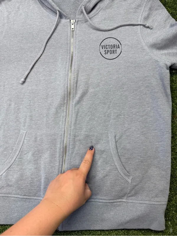 VSX Victoria Sport Grey Full Zip Hoodie Sweatshirt Logo Workout Athleisure L - Image 4