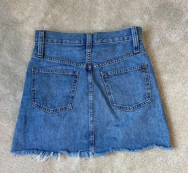 Cute Jean Denim Skirt With Pockets - Image 5