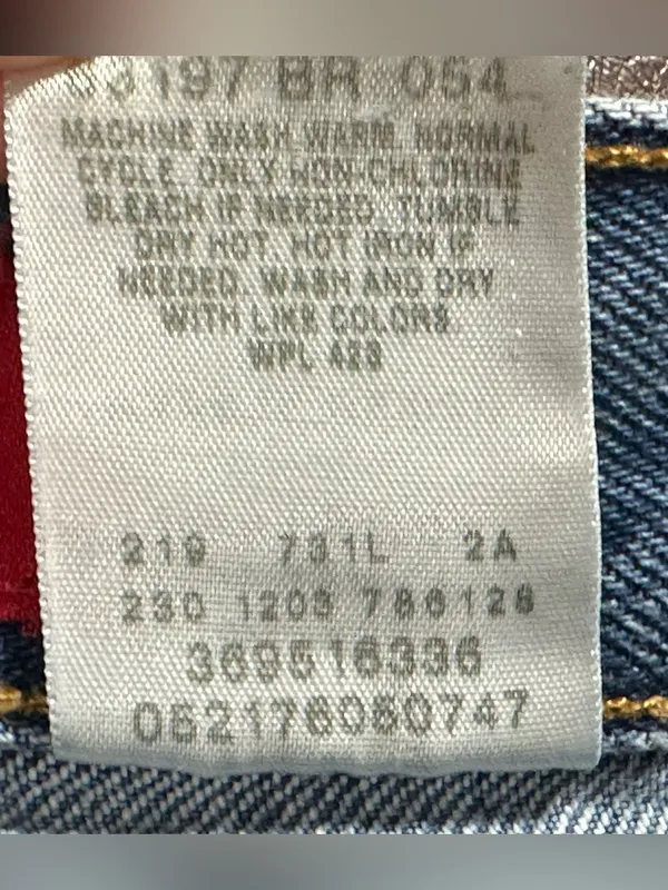 LEVI’S Vintage 501 jorts size 16 Jean shorts 2003 - Image 8