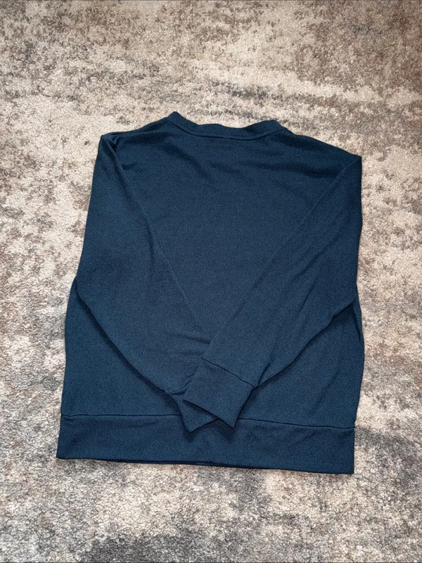 Uniqlo Men's Crewneck Sweater - Navy Blue - Image 6