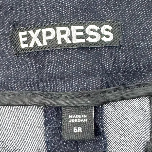Express Stretch Twill Cuffed Shorts with Wide‎ Waistband Dark Navy Size 6 - Image 6