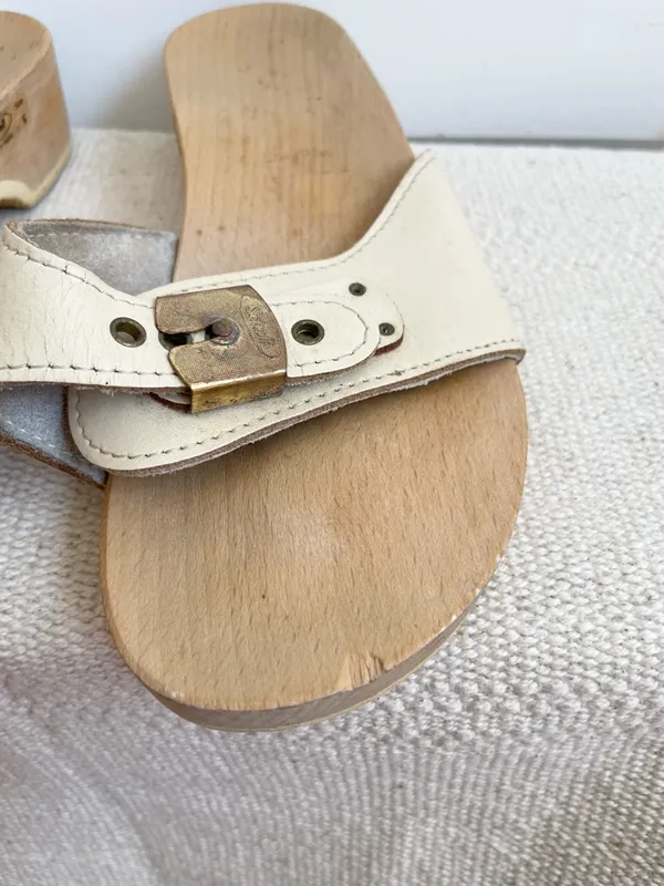Vintage Dr Scholls Orig Clogs Women Size 6 Wooden Shoes Sandals Cream Austrian - Image 3