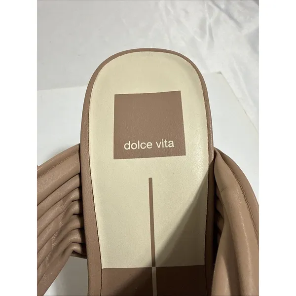 Dolce Vita Sandals Womens 7 Shoes Beige 4” Block Heels Slip On New Rubber Sole - Image 2