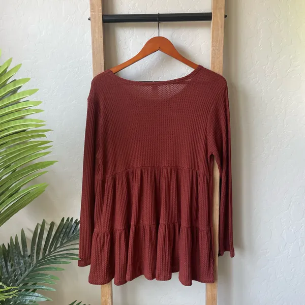 Lazy sundays NWT Waffle-Knit Tiered Henley Tunic Top in Rust - Image 5