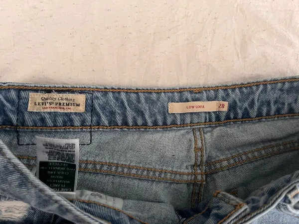 Levi’s Low Loose Jeans - Image 11
