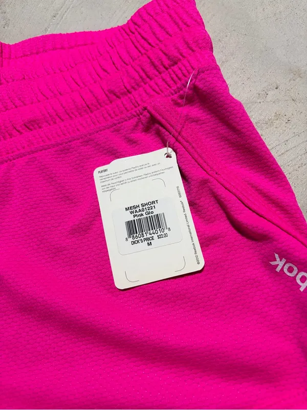 Reebok Women's mesh Pink Athletic Shorts medium - Image 8