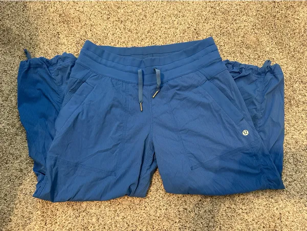 Lululemon Blue Jogger Capri - Image 3