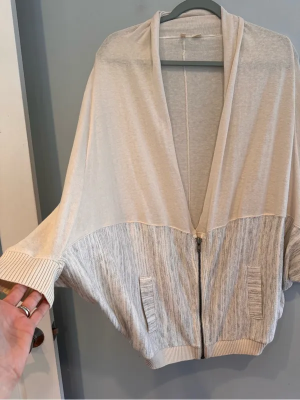 Anthropologie MOTH Austral Cocoon Dolman Zip-Up Cardigan Sweater NWOT - Image 4