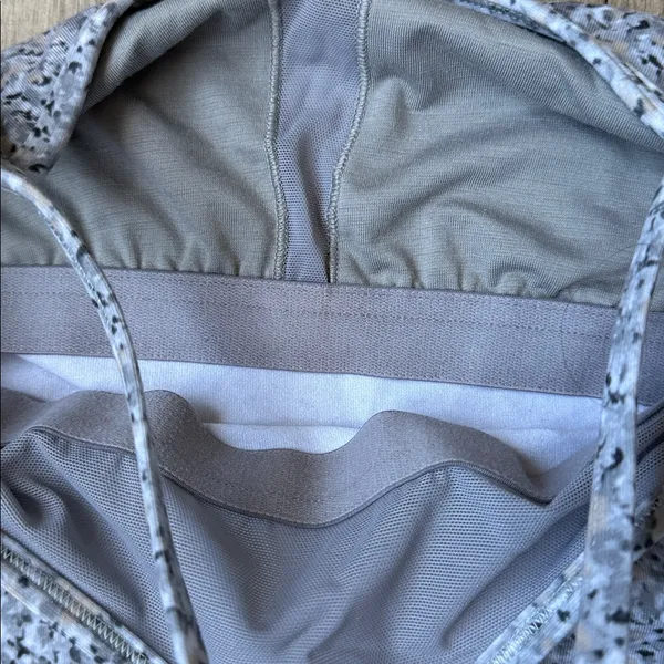 Lululemon Power Y Tank Luon Petite Fleur Silver Spoon - Image 6