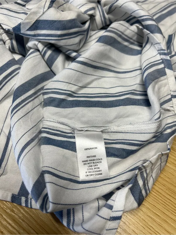 Cupio Blush Blue White Striped Tie Front Flutter Sleeve Blouse M - Image 7