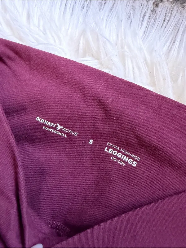 Old Navy Powerchill leggings - Image 7