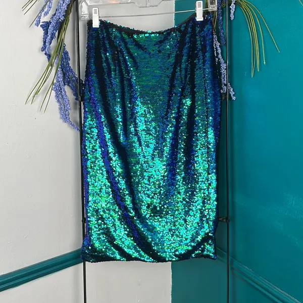 Blue and green iridescent, sequin dressy sexy, mermaid, pencil skirt - Image 6
