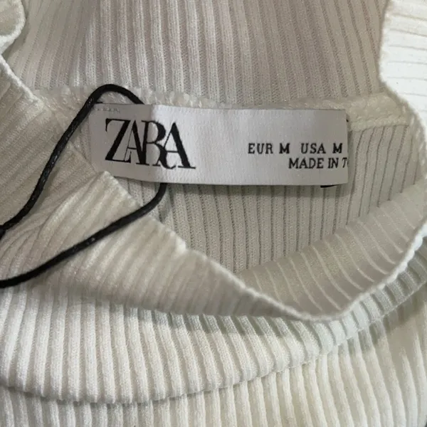 ✨ NWOT✨Zara ribbed sleeveless mock neck top✨ - Image 4