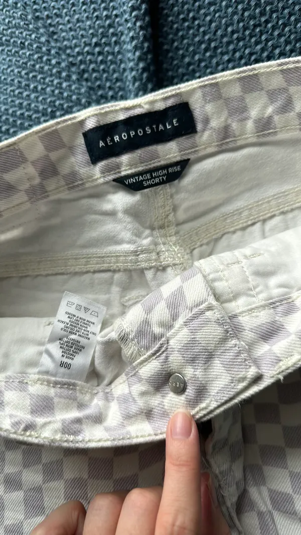 Aeropostale Checkered Shorts - Image 3