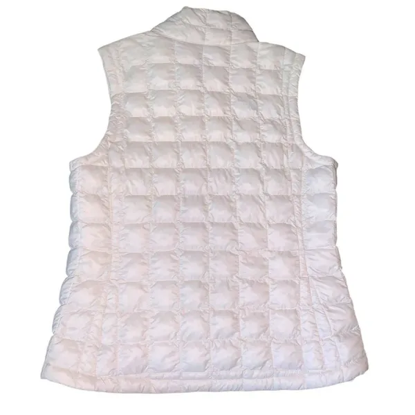 The North Face ThermoBall Eco Vest M White Puffer Gorpcore Layering Apres Ski - Image 3