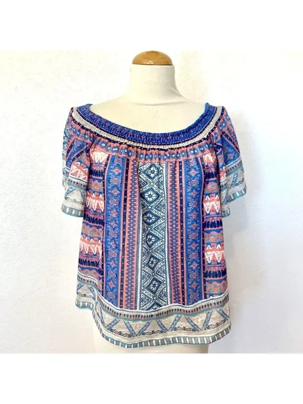 Flying Tomato Cold-Shoulder Aztec Top - Size L - Image 3