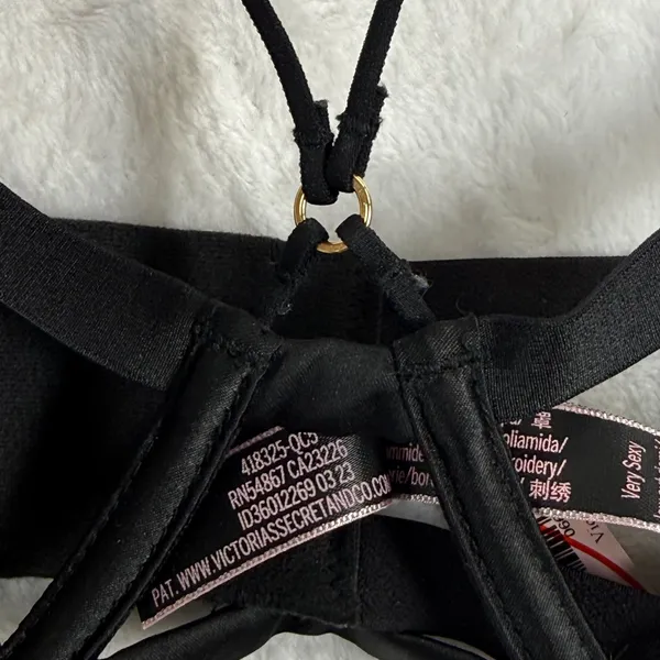 Victorias Secret Very Sexy‎ Black Butterfly Mesh Strappy Low Cut Demi Bra XL NEW - Image 4