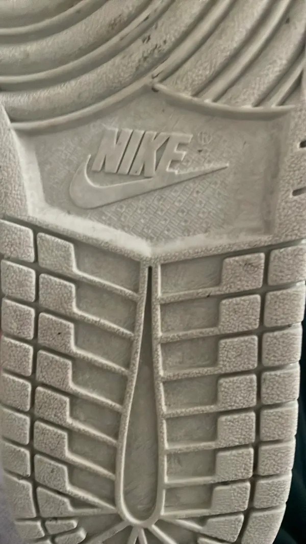 Air Jordan - Image 8
