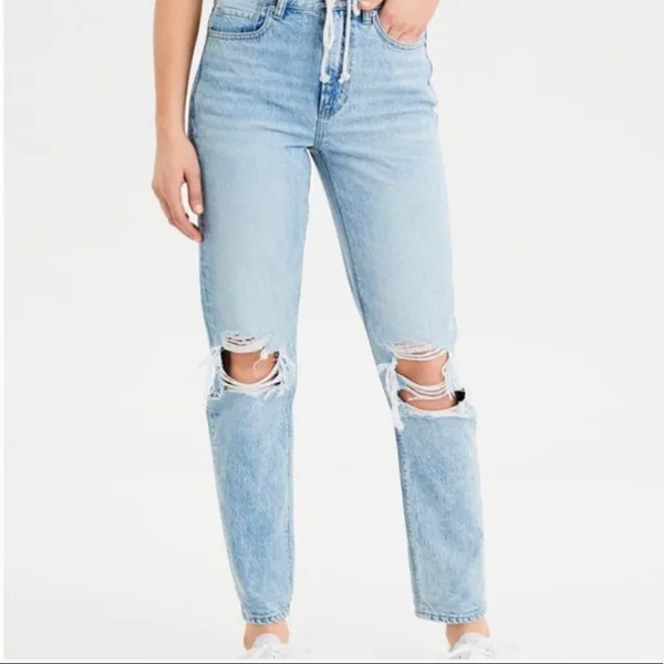 ✨American Eagle AE Destroyed Mom Jeans✨ - Image 3