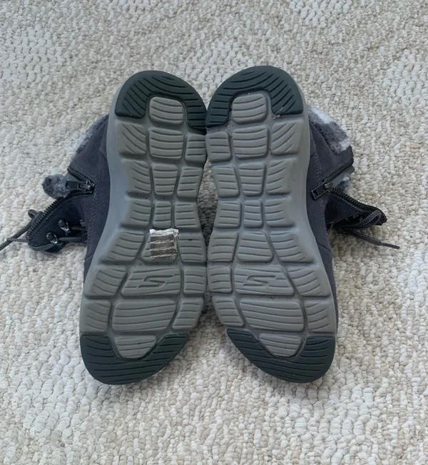 Sketchers Boots  - Image 7