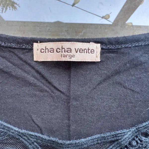 Cha Cha Vente Crochet Lace Detail Neckline Short Sleeve Top in Black Size Large - Image 6