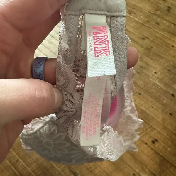 Victoria’s Secret S light pink lace wireless bralette - Image 3