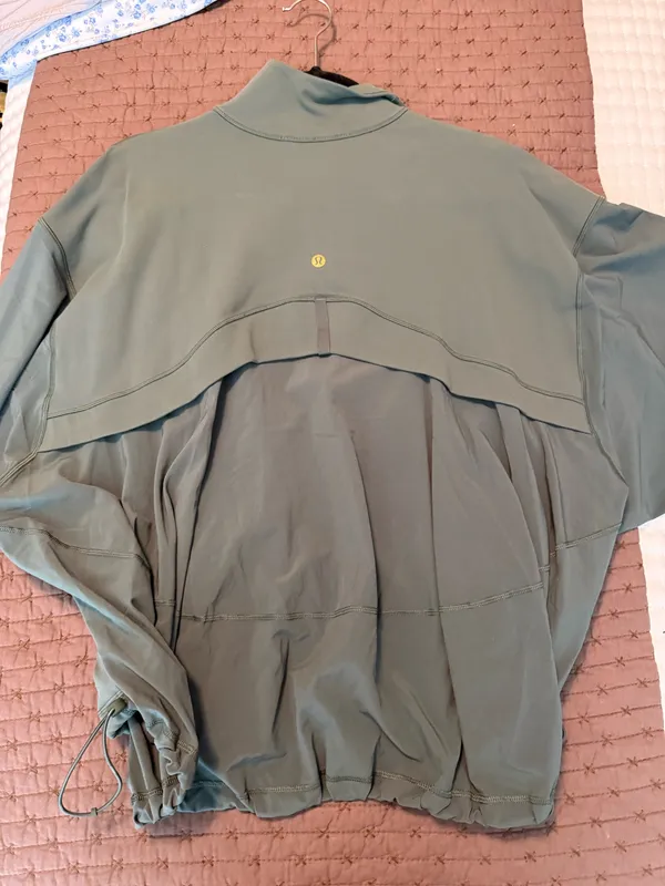 Lululemon jacket - Image 3