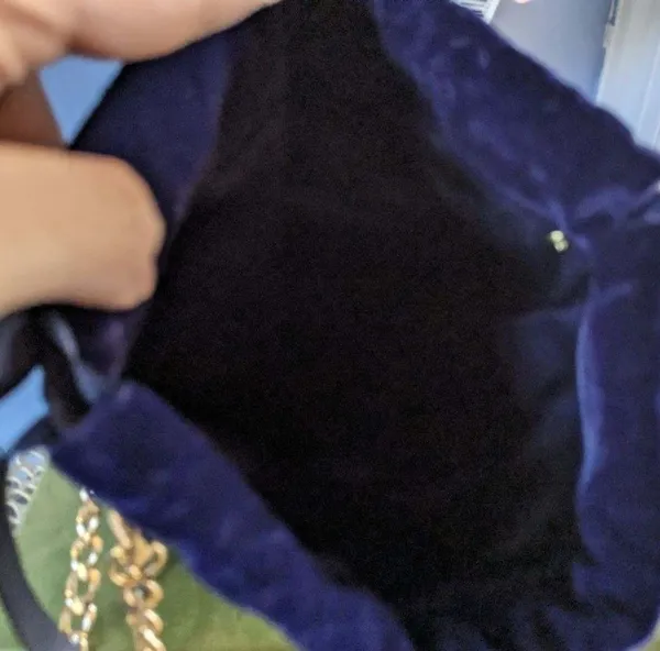 Gucci Pouch - Image 9