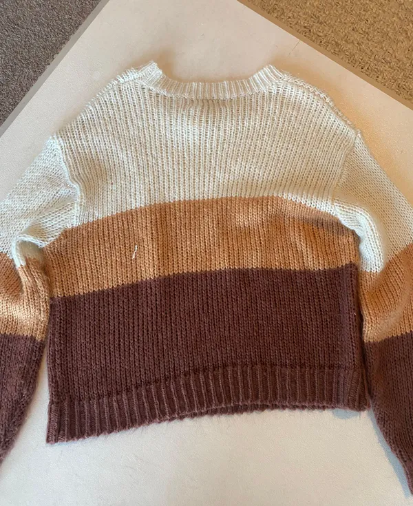 Sweater - Image 6