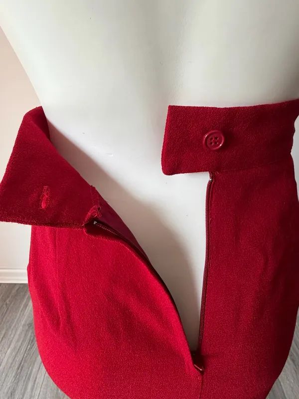 PANTZ Vintage 100% Wool Vibrant Red Pencil Skirt - Image 6