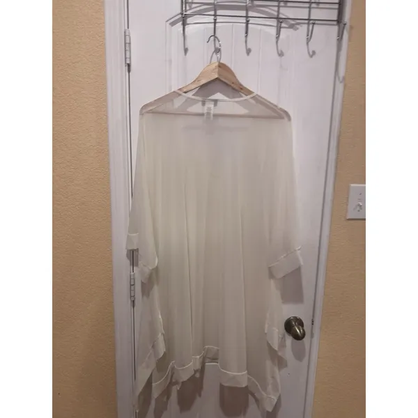 Tommy Bahama Sheer Coverup Sz M - Image 8