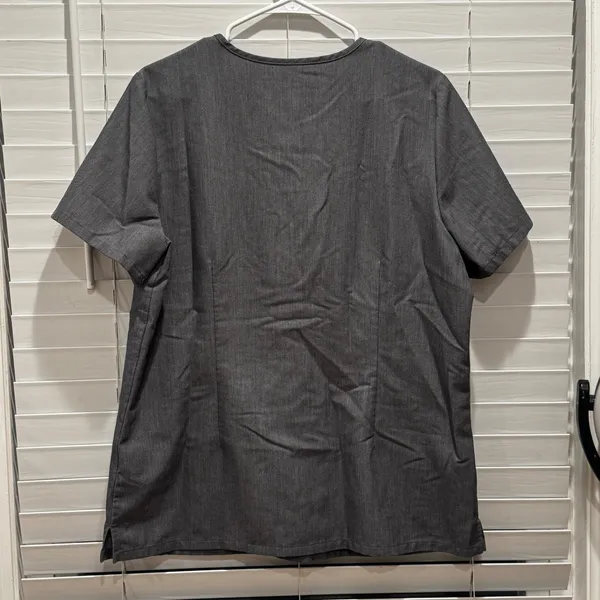 Lot of 2 FIGS Technical‎ Scrub Top Charcoal Gray V-Neck Short Sleeve Size L - Image 5