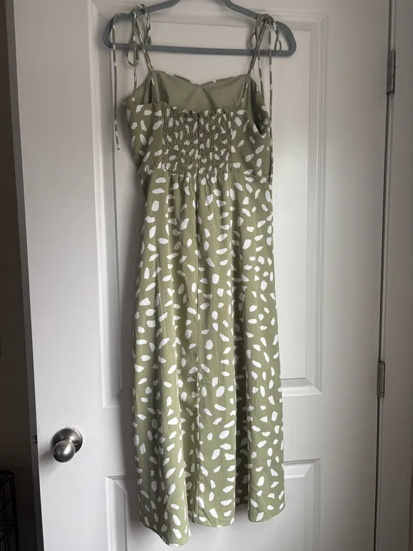 Midi Lulus Dress - Image 3