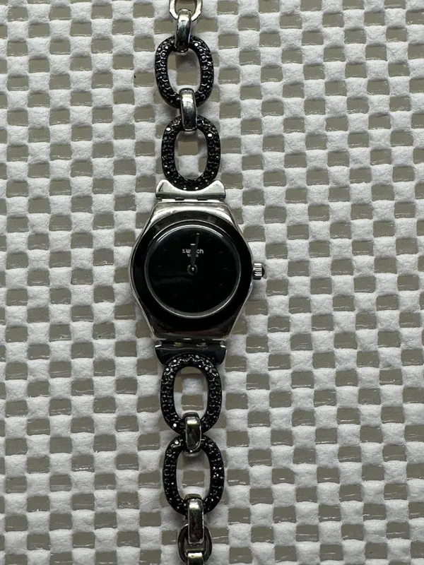 Swatch Watch Iron Lady Black Glitter YSS293G Classic 2015 - Image 3