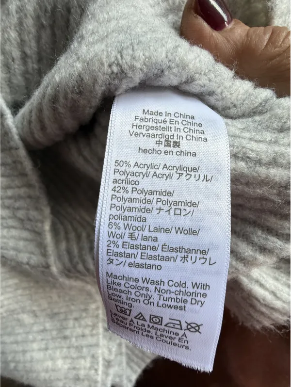 J.Crew Extra-Soft Gray Ribbed Sweater Size Small - Image 3
