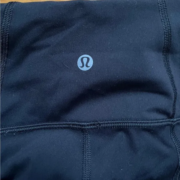black lululemon 25” align leggings - Image 3
