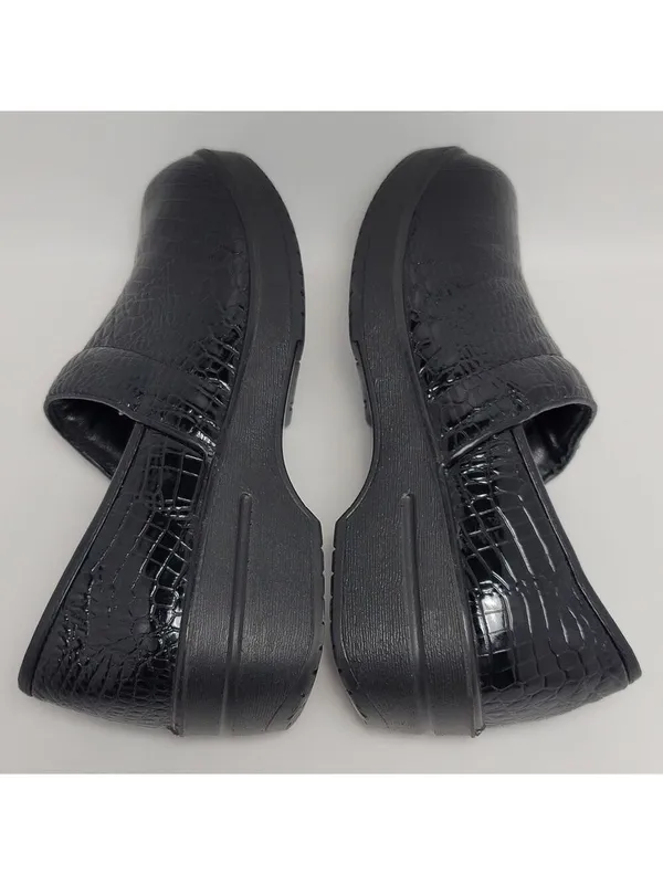 Sugar Foot Slip On Mules And Clog Patent Leather Black Size 6.5 - Image 10