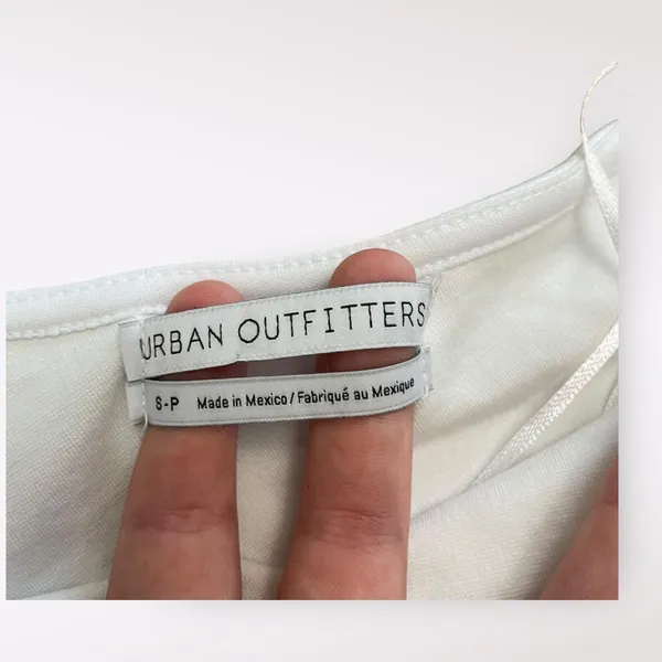 Urban Outfitters‎ White One Shoulder Tie Tank Top Size S - Image 2