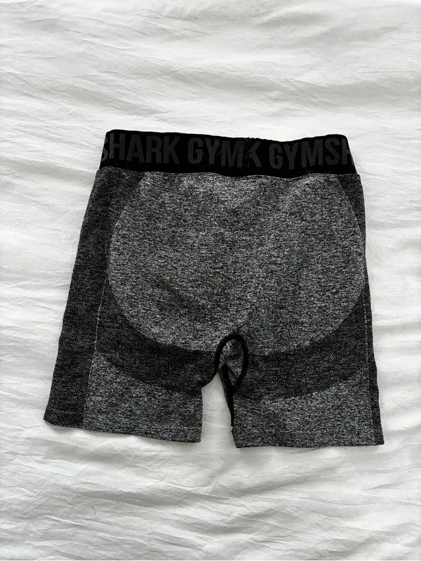 Gymshark Black Heather Women's Seamless Bike Shorts - Image 3
