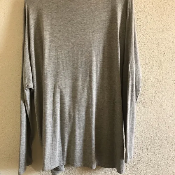 😇NWT Nicki Minaj Cross Draped Plunging Top - Image 2