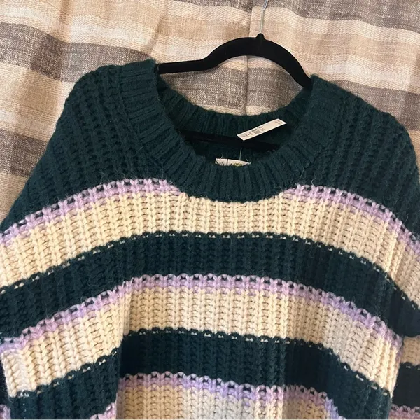 Aerie Green And White Stripe Sweater Size XS‎ - Image 3