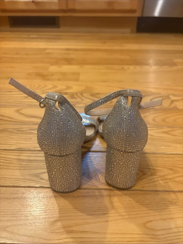 Kelly & Katie Size 6.5 Silver Jeweled Ankle Strap Block Heels - Image 4