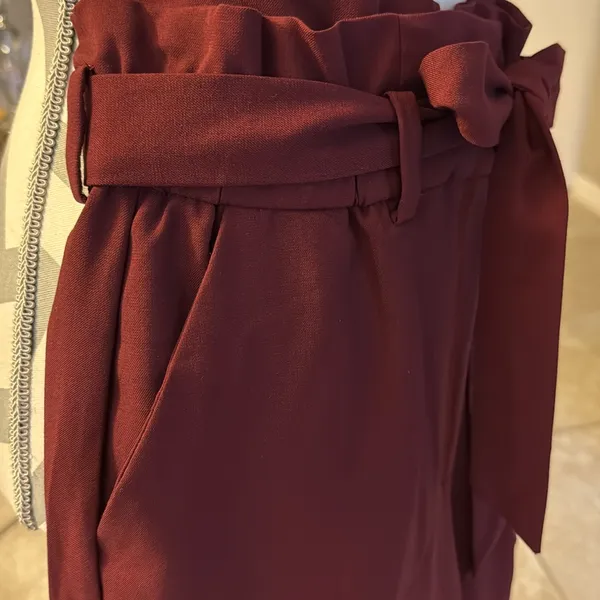 H&M Burgundy trousers - Image 3