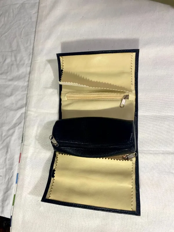 Vintage J Weight Designs Black Jewelry Roll Travel Case Organizer W/ ZipperPouch - Image 3