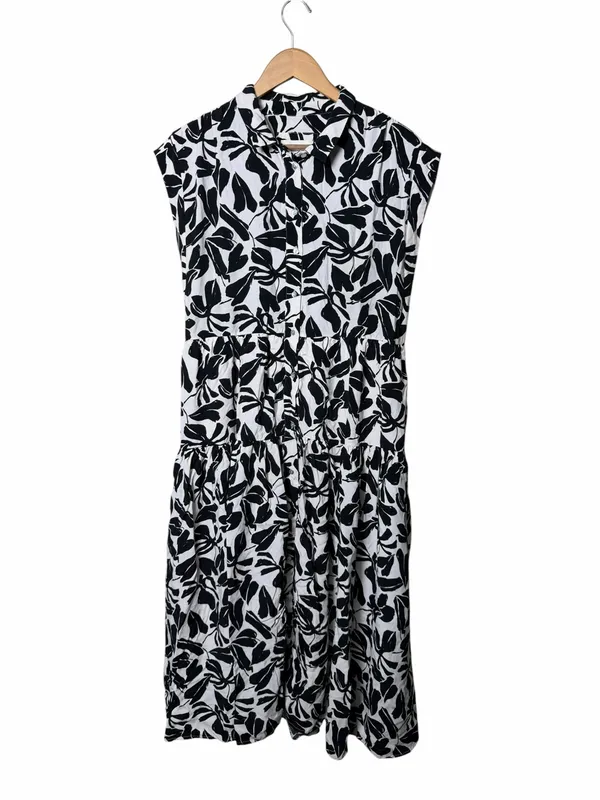 By Anthropologie Tiered Shirt Dress Size Medium - Image 5