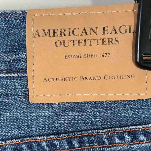 American Eagle Size 4 Cropped Straight Leg Jeans Medium Wash 100% Cotton NWOT - Image 9