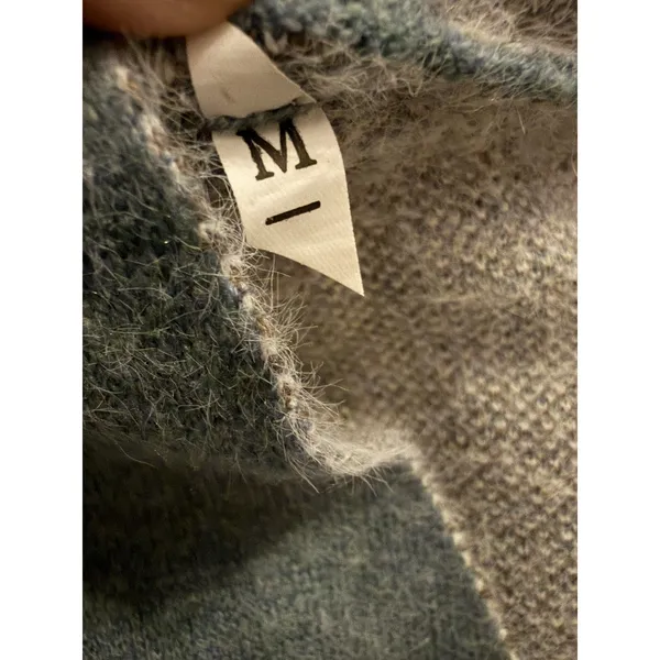 Unbranded Women Floral Fuzzy Cardigan Sweater Blue‎ Daisy Button Front Medium - Image 4