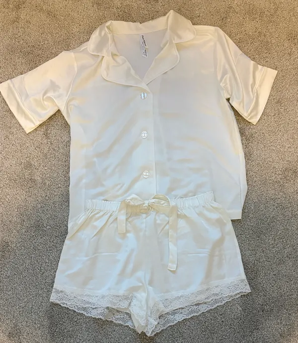 Flora Nikrooz Pajama Set - Image 4