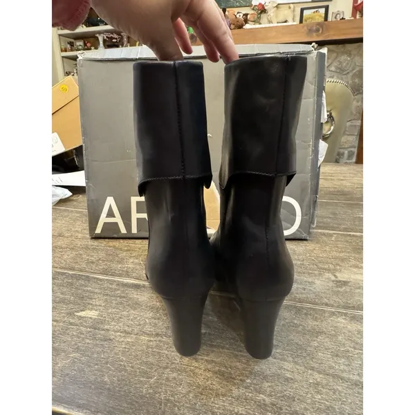 Arezzo Women's Black Leather Vivian Mid Block Rounded Toe Equestrian Size 10B - Image 7